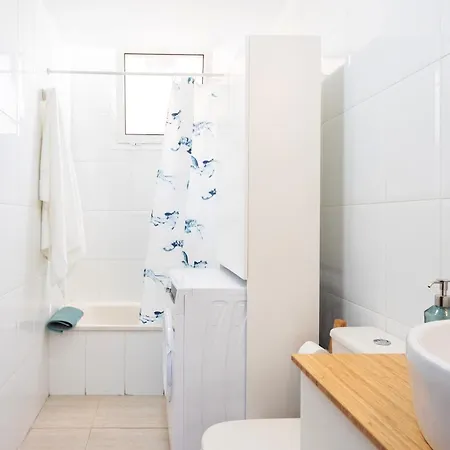 Apartment Home2book Bright Apt & Panoramic Sea View